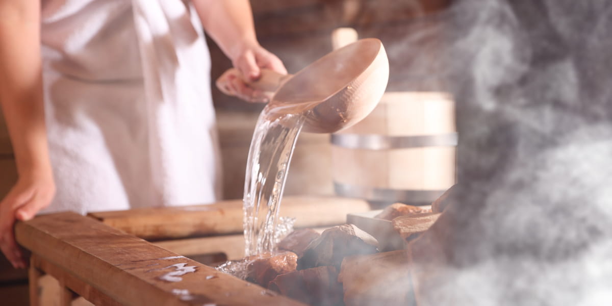 10 Best Wild Saunas in Devon | Saunas by the Sea and in the Countryside